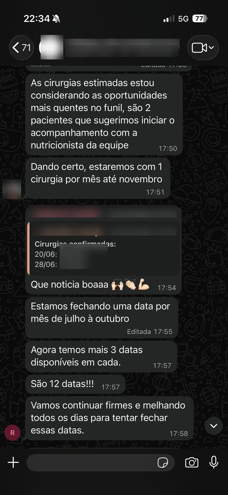 Mensagens de cliente comemorando cirurgias fechadas com uma data por mês
